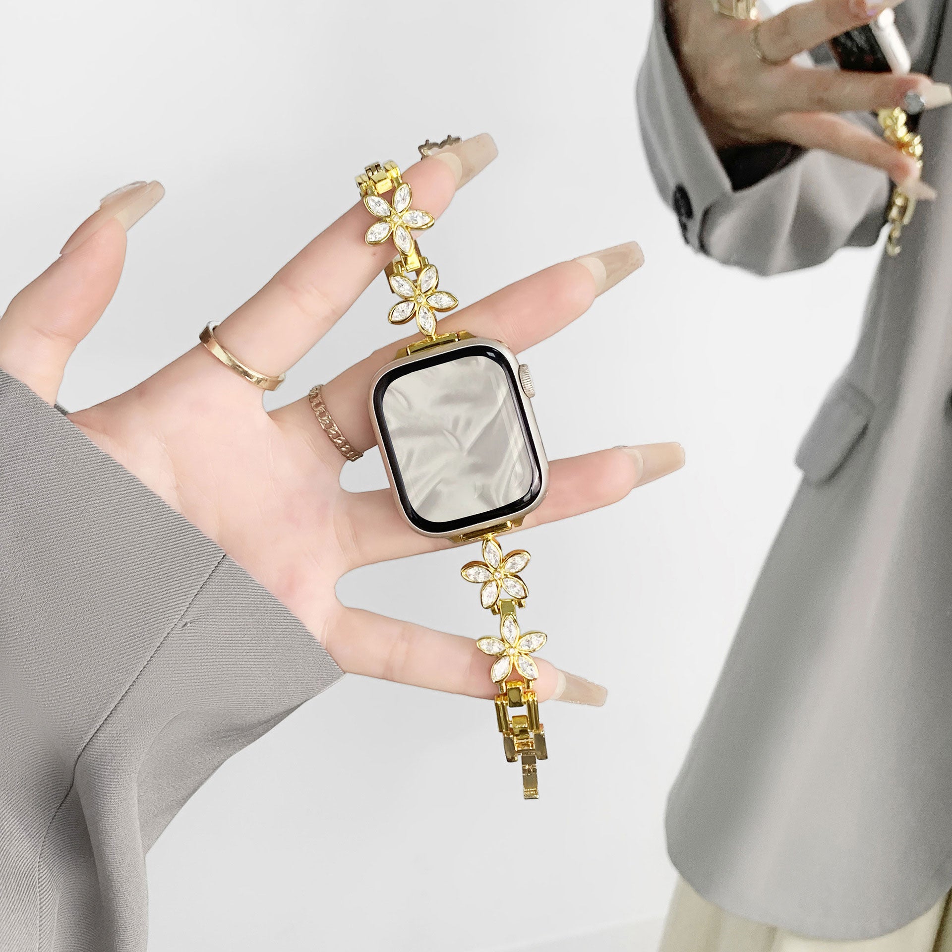 Petale Metal Floral Watch Band Gold